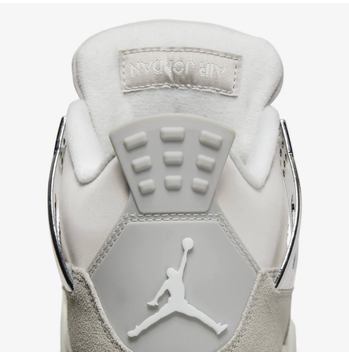 Air Jordan 4 "Frozen Moments"